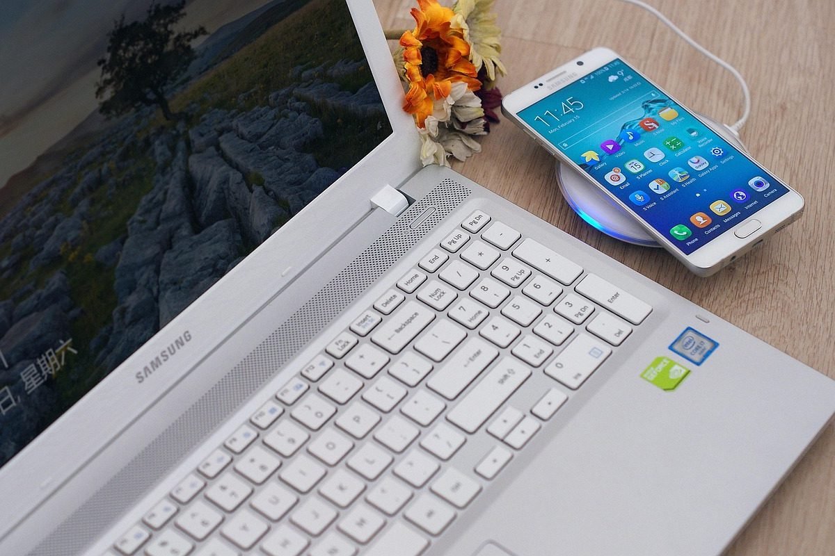 samsung-4721549_1280